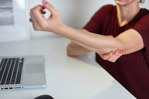 types of elbow injuries