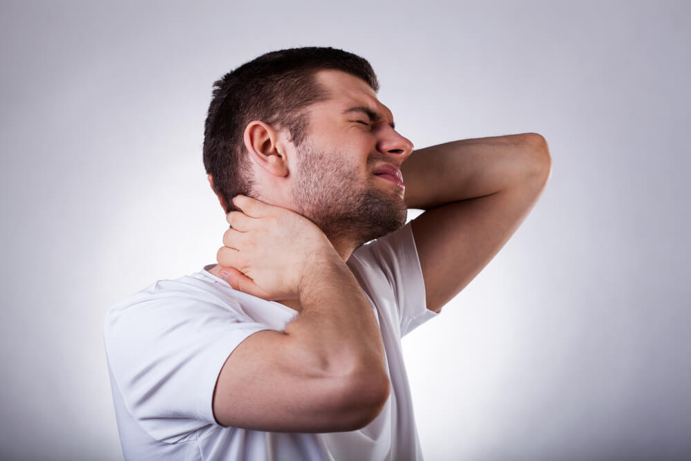 can a pinched nerve cause headaches