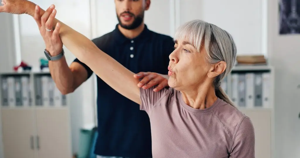 can fibromyalgia cause arm pain? fibromyalgia